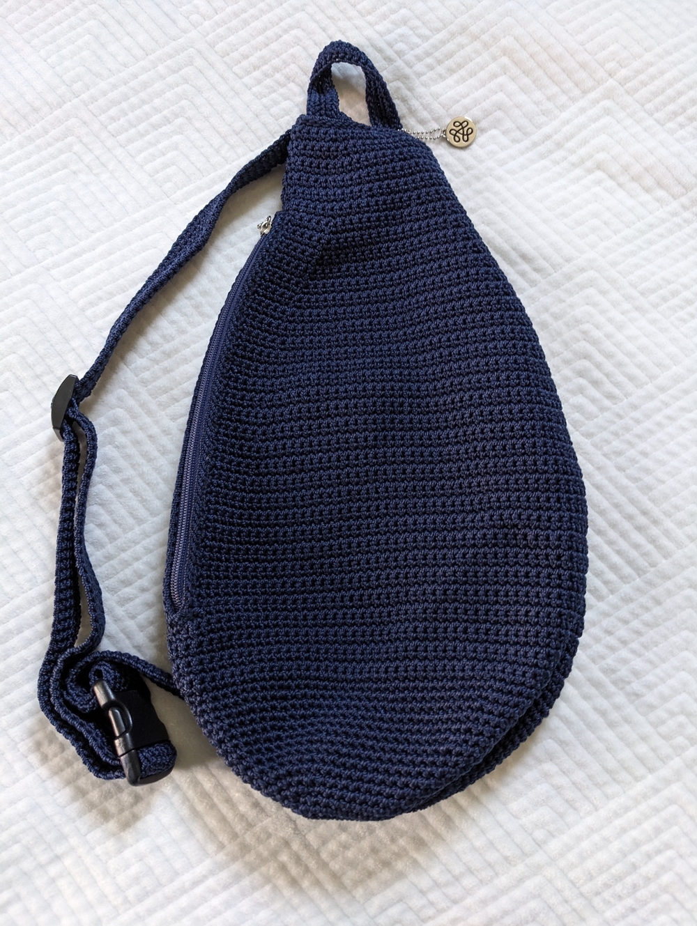 THE SAK Crochet Sling Bag Purse Navy Blue Zip Closure Backpack Slouch Gorp Lined